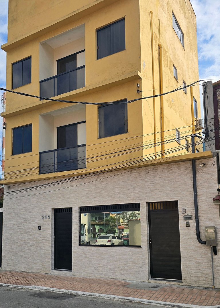 Suíte 6 Quádrupla Família com Vista da Praça