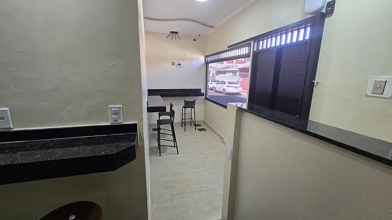 Suíte 6 Quádrupla Família com Vista da Praça